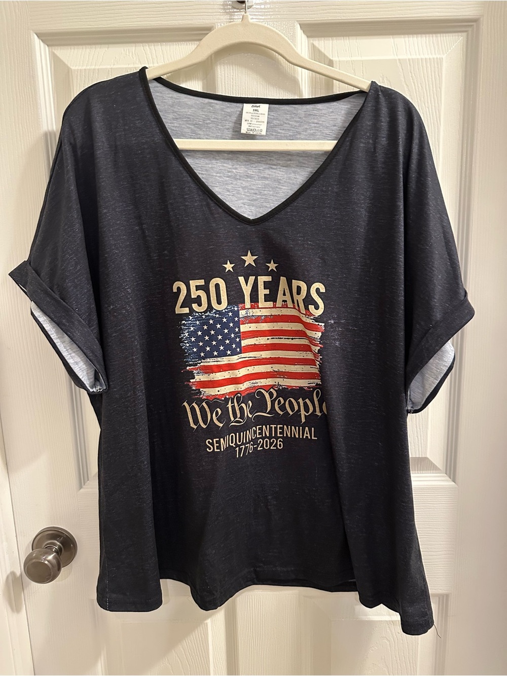 SHEIN Curve Black Short Sleeve V-Neck Tee with American Flag Graphic NWOT